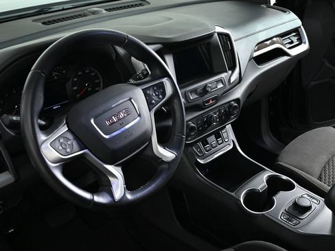 Used 2018 GMC Terrain SLE w/ Driver Convenience Package AWD/4WD image 9