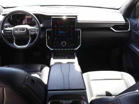 Used 2024 GMC Acadia Elevation FWD image 13