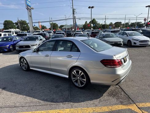 Used 2016 Mercedes-Benz E 350 Sedan image 6
