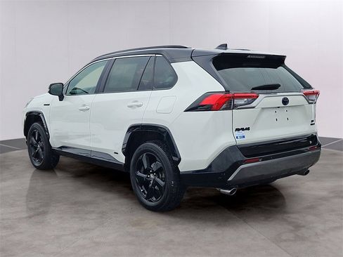 Used 2021 Toyota RAV4 XSE image 6