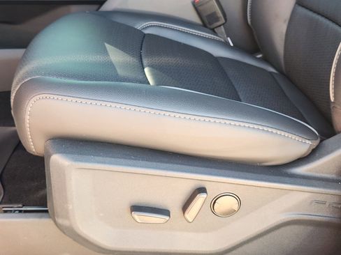 New 2025 Ford F150 Lariat w/ Equipment Group 501A Mid image 22