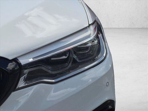 Used 2018 BMW M550i xDrive AWD/4WD image 13