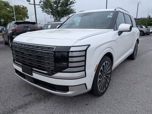 Used 2026 Hyundai Palisade Calligraphy AWD/4WD image 8