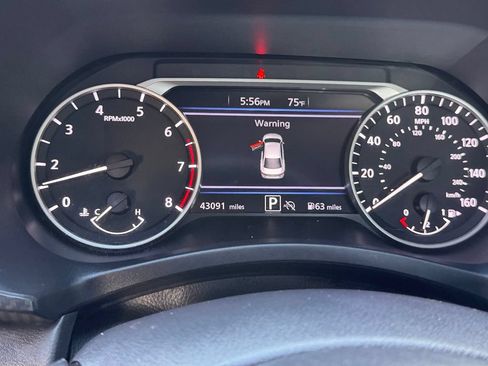 Certified 2024 Nissan Sentra SV FWD image 13