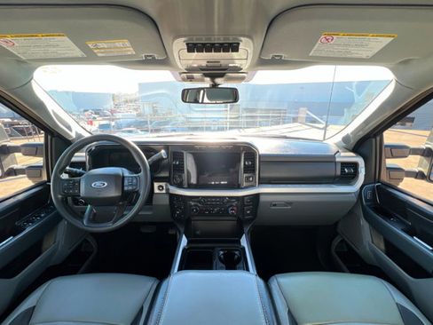 Used 2023 Ford F350 XLT w/ XLT Premium Package image 9