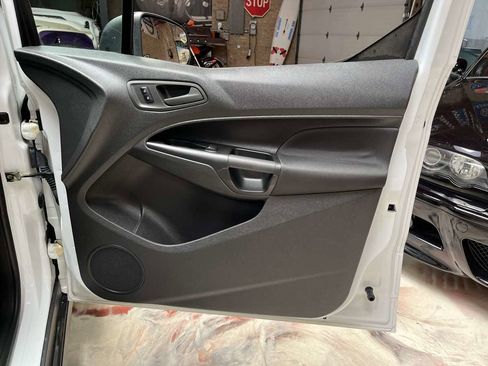 Used 2014 Ford Transit Connect XL FWD image 25