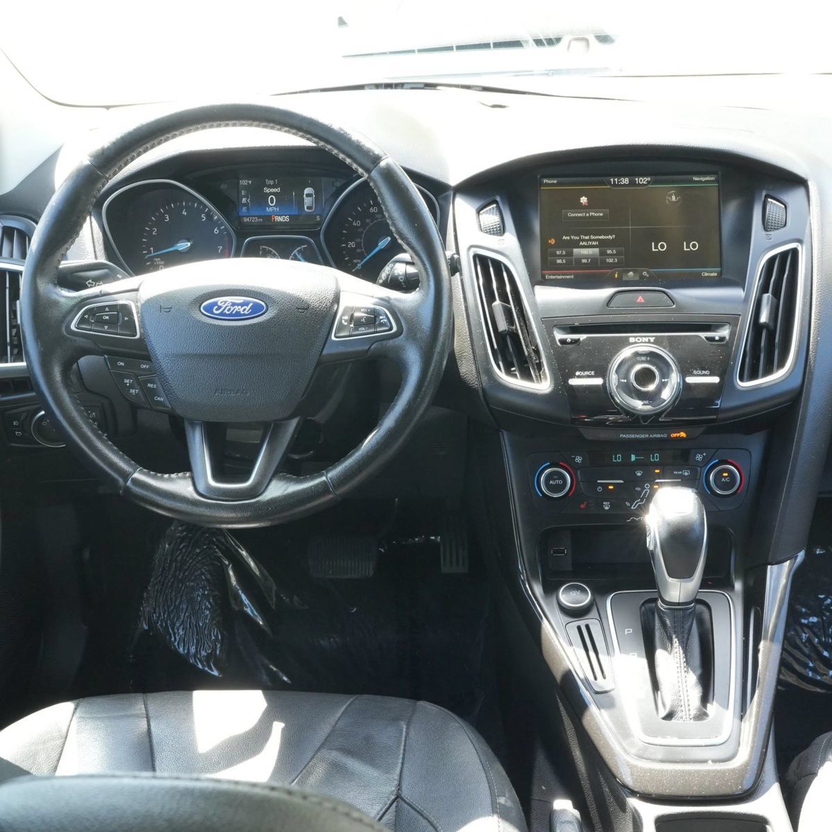 Used 2015 Ford Focus Titanium FWD image 5