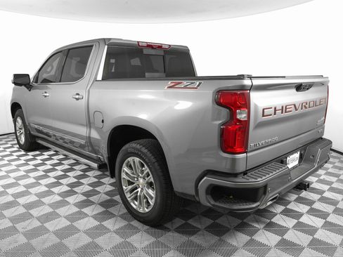 Used 2024 Chevrolet Silverado 1500 High Country w/ Technology Package image 7