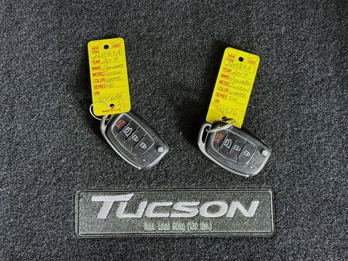 Used 2017 Hyundai Tucson SE image 31