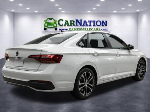 Used 2023 Volkswagen Jetta Sport FWD image 2