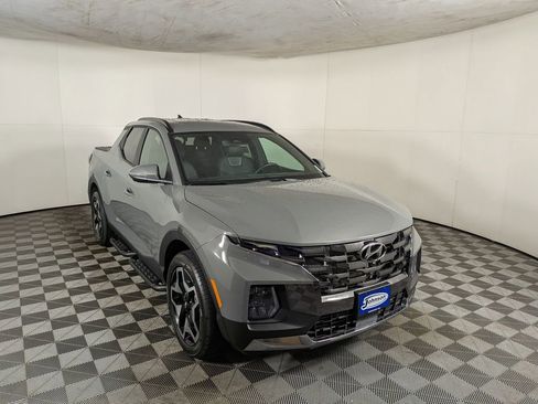 Used 2024 Hyundai Santa Cruz Limited AWD/4WD image 4