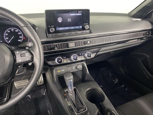 Used 2025 Honda Civic Sport image 25