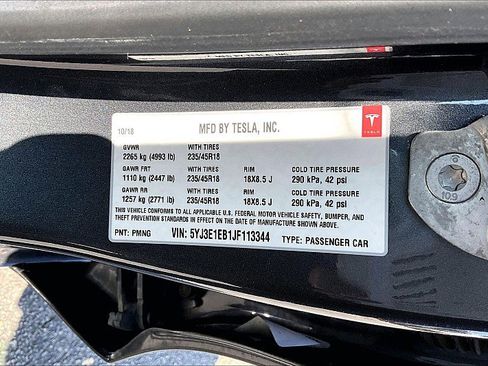 Used 2018 Tesla Model 3 Long Range image 62
