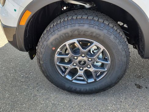 New 2025 Ford Ranger XLT w/ FX4 Off-Road Package image 7