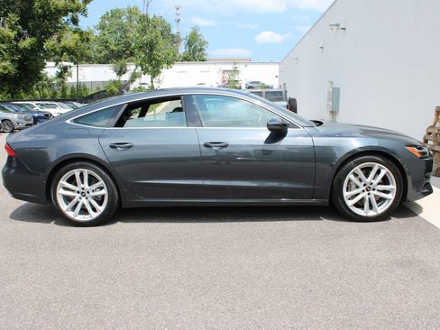 Used 2023 Audi A7 Prestige w/ Luxury Package AWD/4WD image 32