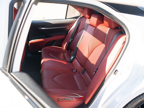 Used 2021 Toyota Camry XSE w/ Navigation Package image 18