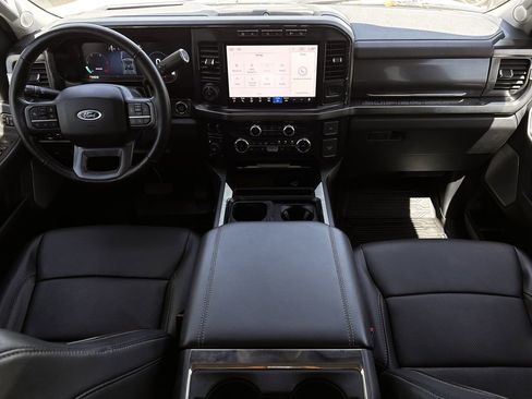 Used 2023 Ford F250 Lariat w/ Lariat Ultimate Package AWD/4WD image 10