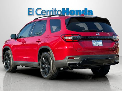 New 2026 Honda Pilot Black Edition image 5