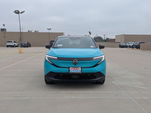 New 2026 Nissan Leaf SV+ w/ Floor Mat Package (SV+) image 2