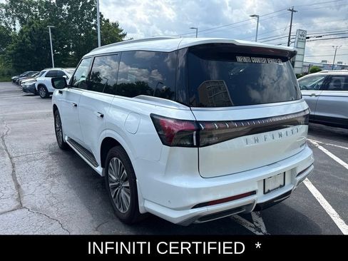 Certified 2026 INFINITI QX80 Luxe w/ Cargo Package AWD/4WD image 8