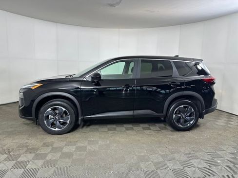 Certified 2026 Nissan Rogue SV w/ Cold Weather Package AWD/4WD image 6