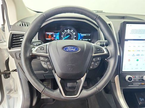 Used 2024 Ford Edge SEL image 24