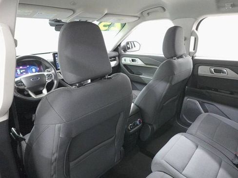 Certified 2025 Ford Explorer Active image 23