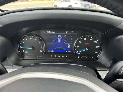 Used 2023 Ford Explorer XLT image 18