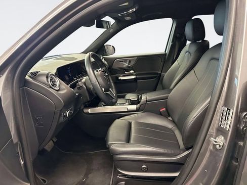 Certified 2022 Mercedes-Benz GLB 250 4MATIC image 12