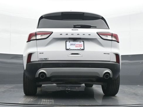 Used 2021 Ford Escape SE w/ Cold Weather Package image 20