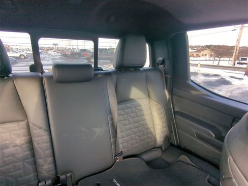 Used 2024 Toyota Tacoma TRD Off-Road w/ TRD Off Road Premium Package image 15