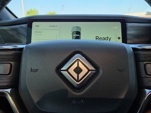 Used 2022 Rivian R1T Adventure AWD/4WD image 5