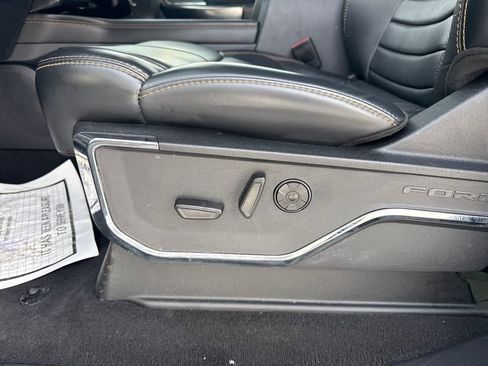 Used 2024 Ford F350 Platinum image 27