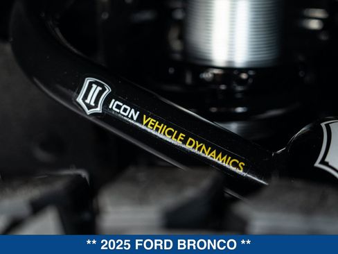 New 2025 Ford Bronco Badlands AWD/4WD image 26