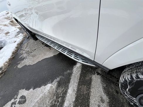 Certified 2023 Mercedes-Benz GLS 450 4MATIC w/ AMG Line Exterior image 15