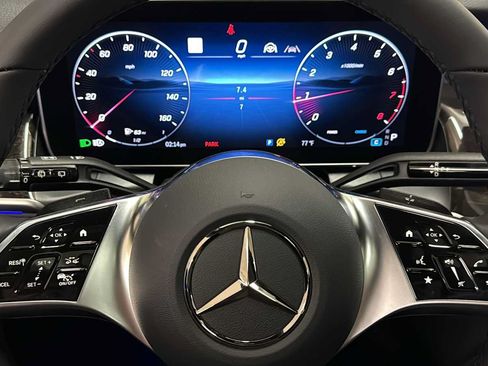 New 2026 Mercedes-Benz GLC 300 4MATIC image 18