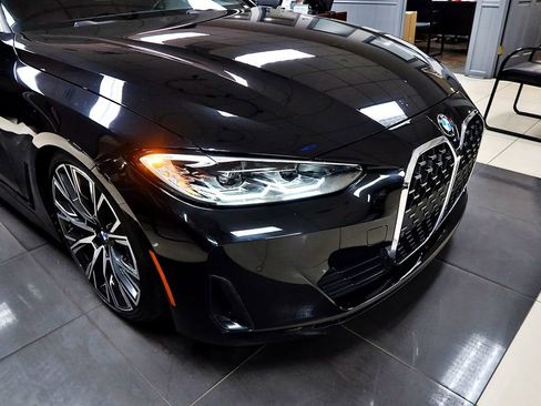 Used 2022 BMW 430i Gran Coupe w/ M Sport Package image 7