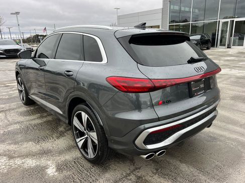 Certified 2025 Audi SQ5 Premium Plus w/ Premium Plus Package AWD/4WD image 7