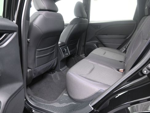 Certified 2025 Subaru Forester Premium AWD/4WD image 13
