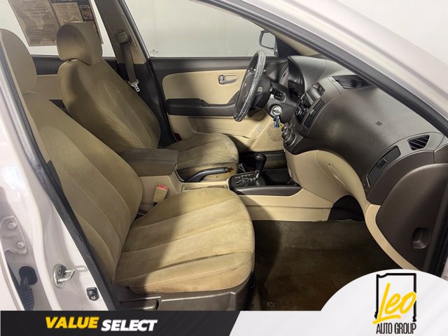 Used 2010 Hyundai Elantra GLS FWD image 20