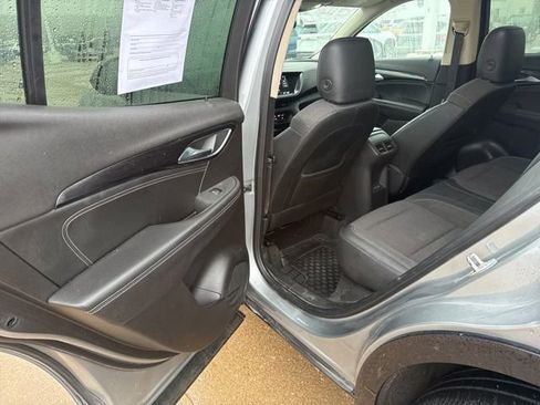 Used 2023 Buick Envision Preferred w/ Sport Touring Package image 17