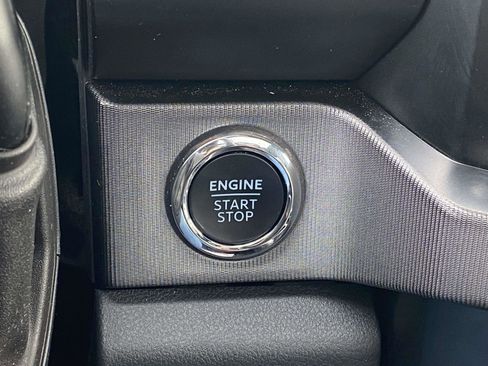 Used 2024 Ford F250 Platinum image 26