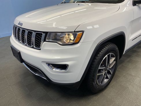 Certified 2022 Jeep Grand Cherokee Limited image 55