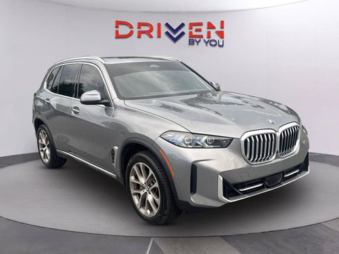 Used 2026 BMW X5 sDrive40i w/ Premium Package RWD image 2