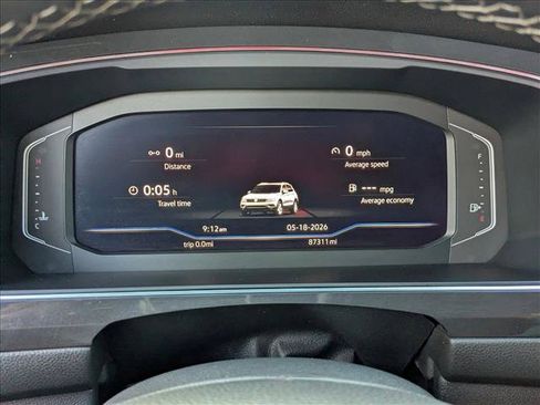 Used 2019 Volkswagen Tiguan SEL Premium R-Line AWD/4WD image 11
