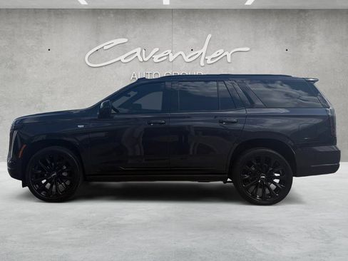 Certified 2025 Cadillac Escalade Sport Platinum w/ LPO, ONYX Package AWD/4WD image 16