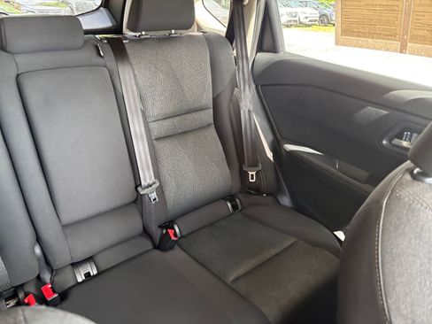 Used 2025 Nissan Rogue SV FWD image 39