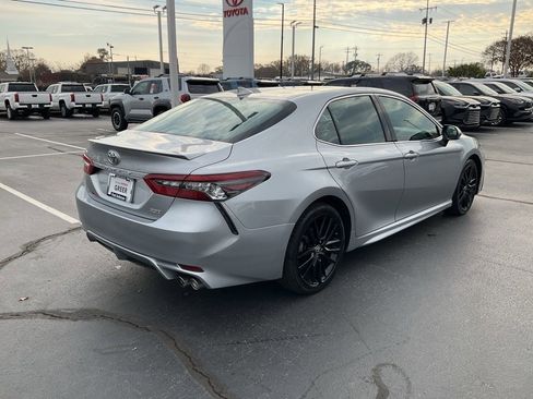 Used 2023 Toyota Camry XSE image 17