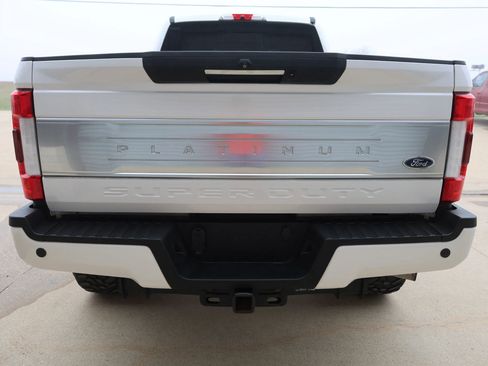 Used 2019 Ford F250 Platinum w/ Platinum Ultimate Package image 25