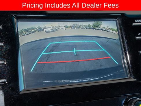 Used 2019 Toyota Camry SE FWD image 8